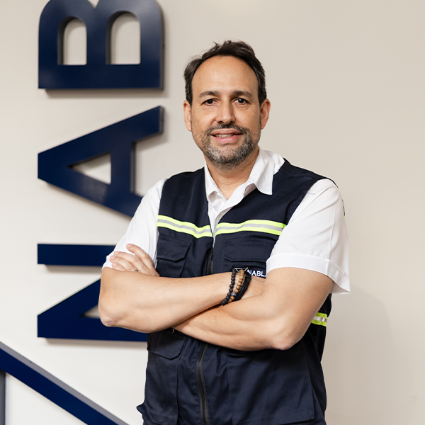 RICARDO ERALES