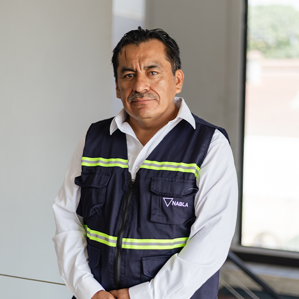  LIC. EDGAR GIL